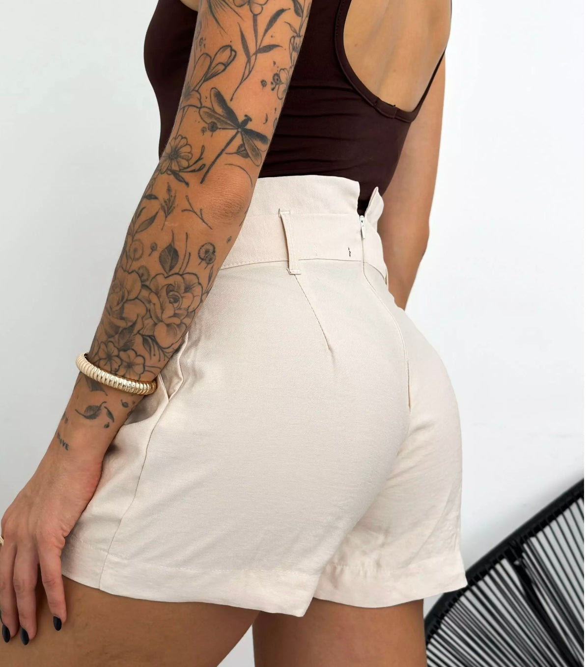 Beige High-Waist Short