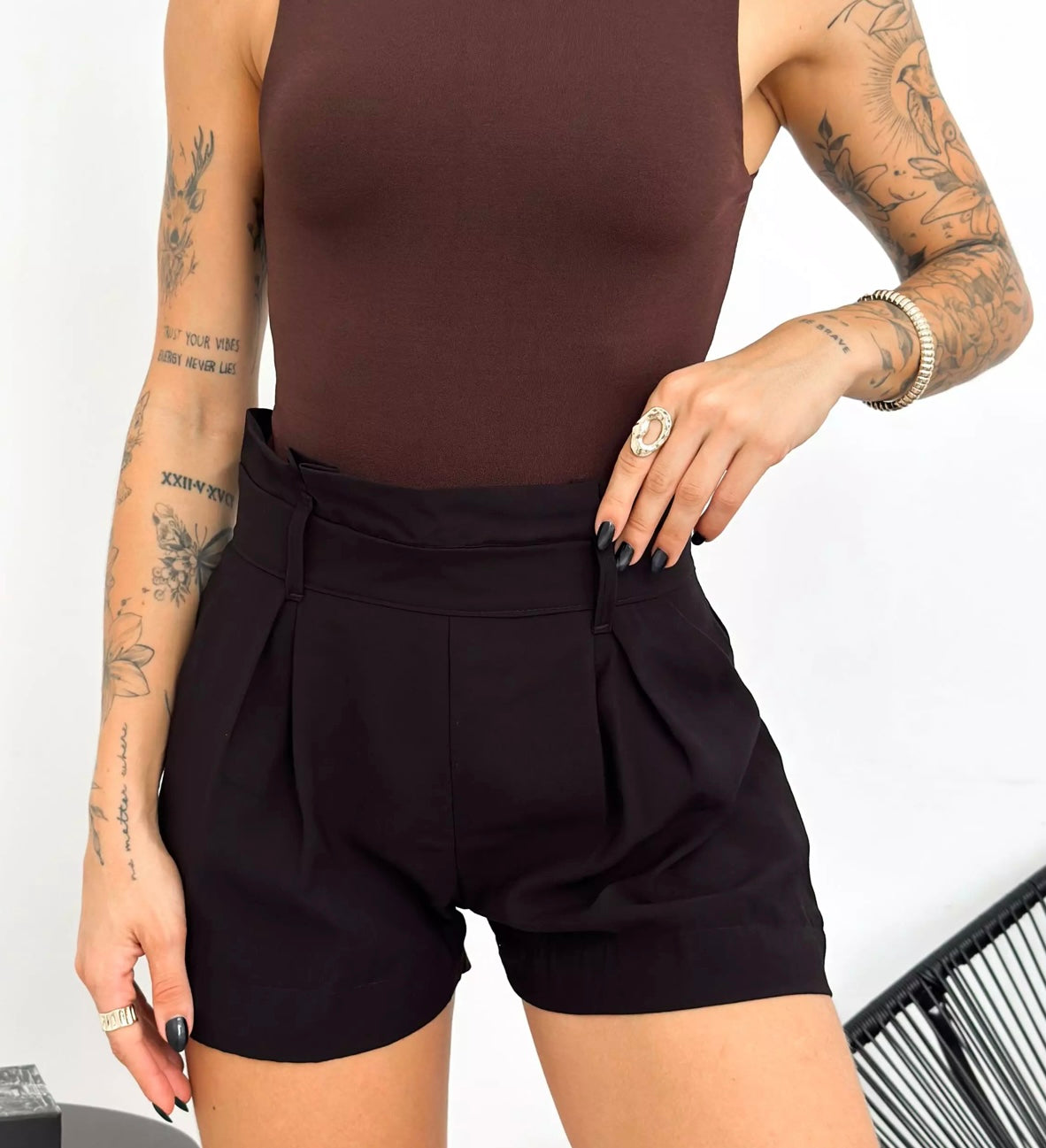Black High-Waist Short